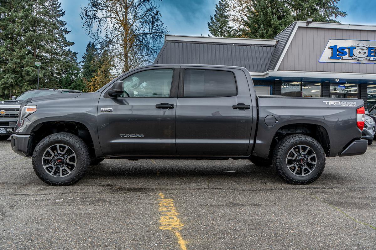 Used 2018 Toyota Tundra SR5 image 16