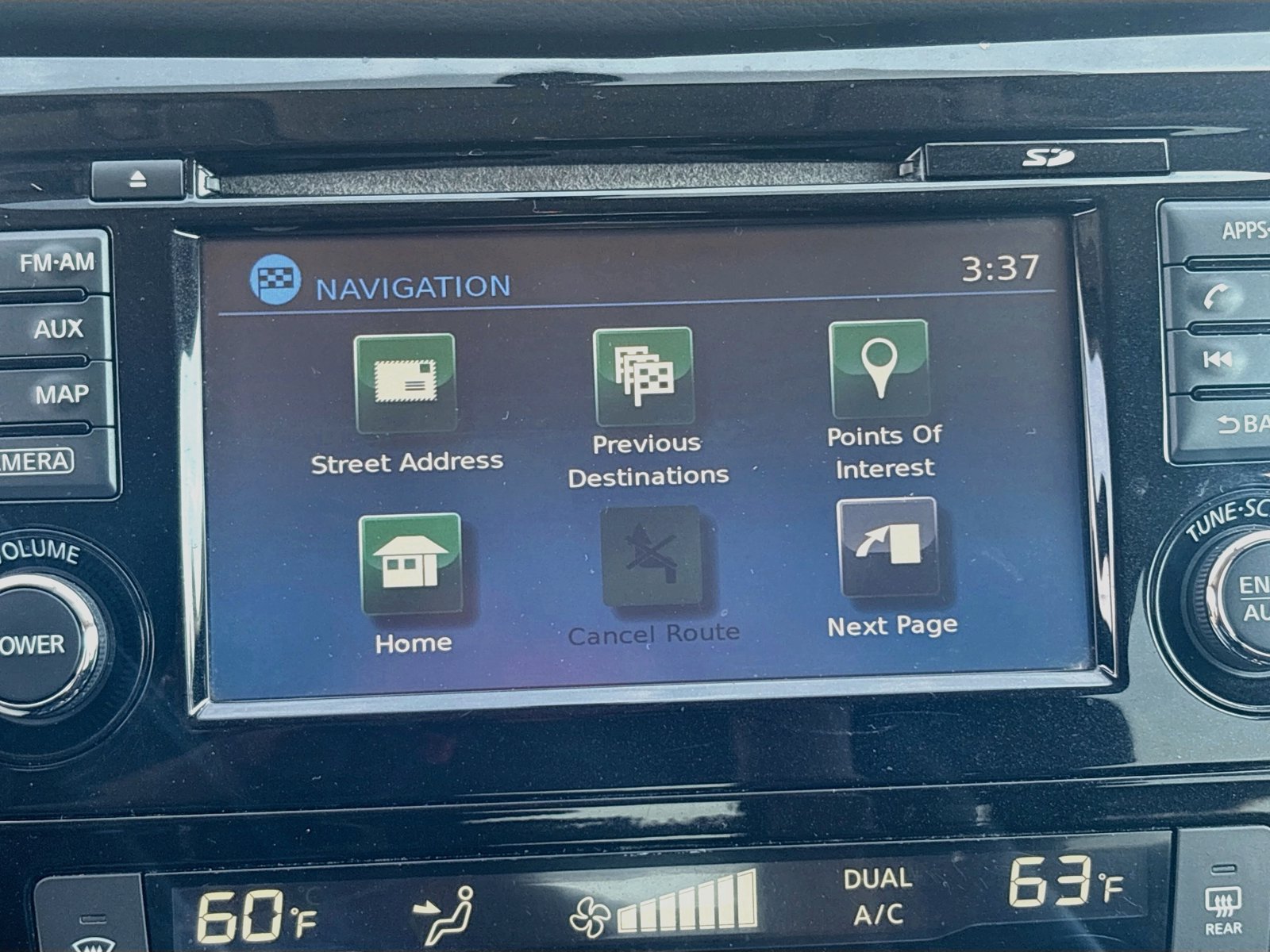 Used 2017 Nissan Rogue SV w/ SV Premium Package FWD image 13