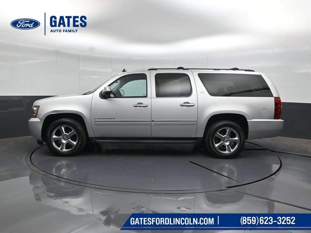 Used 2014 Chevrolet Suburban LTZ AWD/4WD image 7