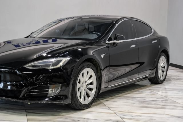 Used 2018 Tesla Model S 75D AWD/4WD image 9