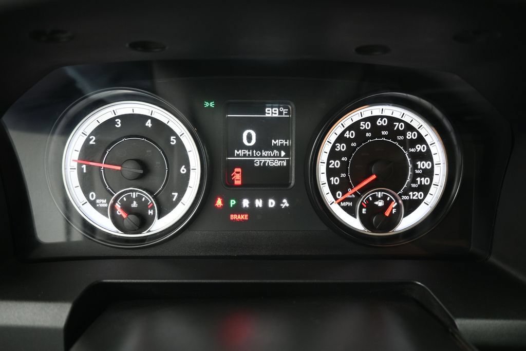 Used 2015 RAM 2500 Tradesman w/ Protection Group AWD/4WD image 12