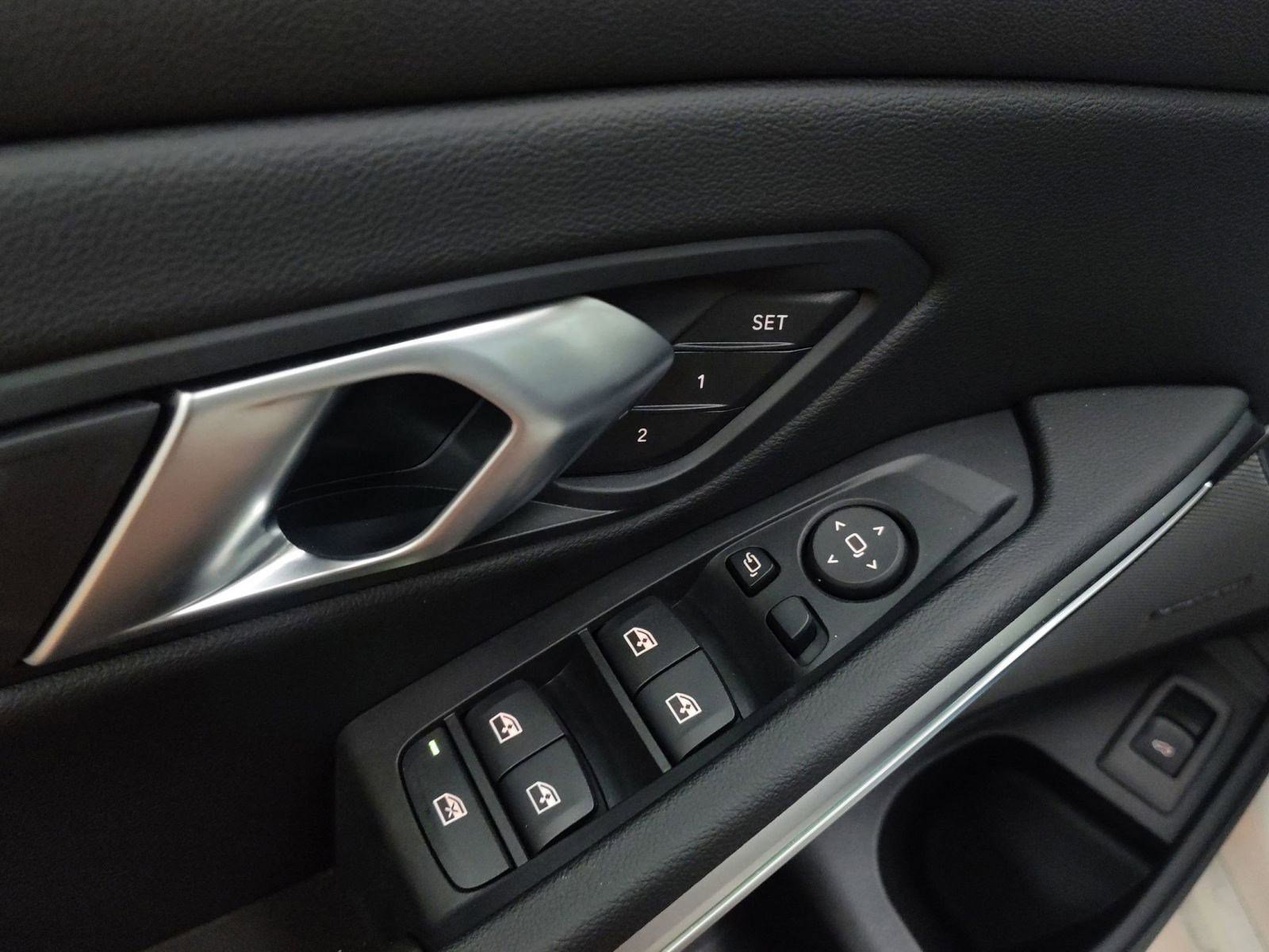 New 2026 BMW M340i w/ Shadowloine Package image 12