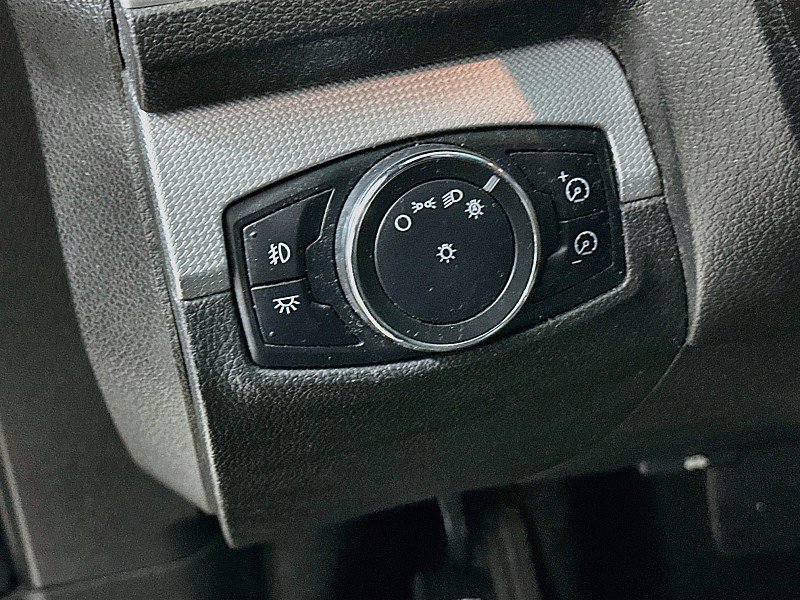 Used 2013 Ford Explorer XLT AWD/4WD image 10