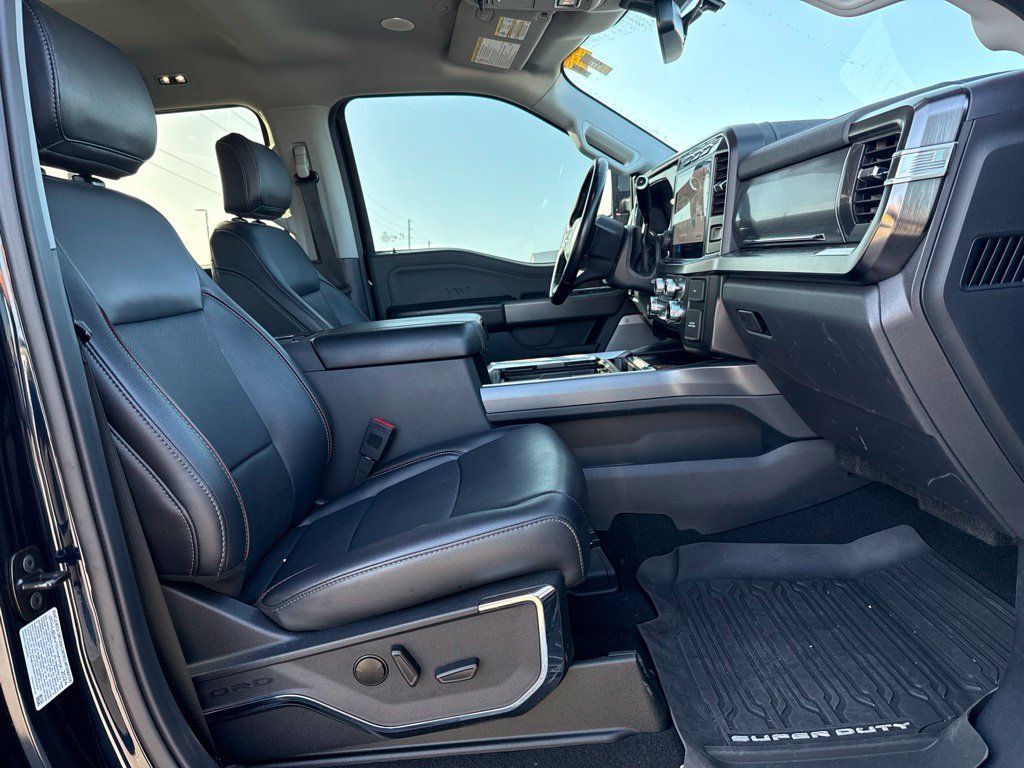 Used 2024 Ford F250 Lariat w/ Lariat Ultimate Package AWD/4WD image 10