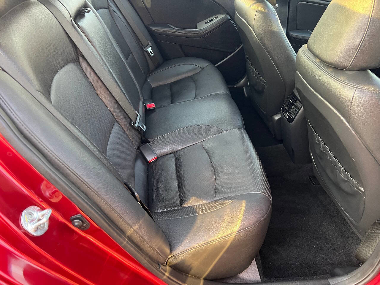 Used 2015 Kia Optima SX w/ SX Turbo Premium Package image 21