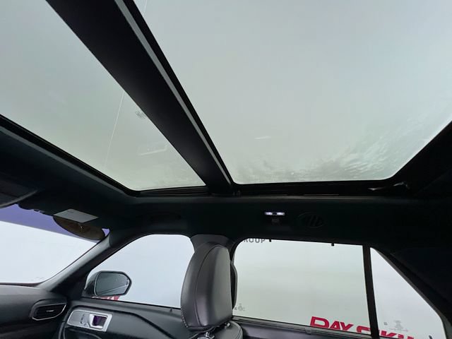 Used 2020 Ford Explorer Limited w/ Class III Trailer Tow Package AWD/4WD image 26