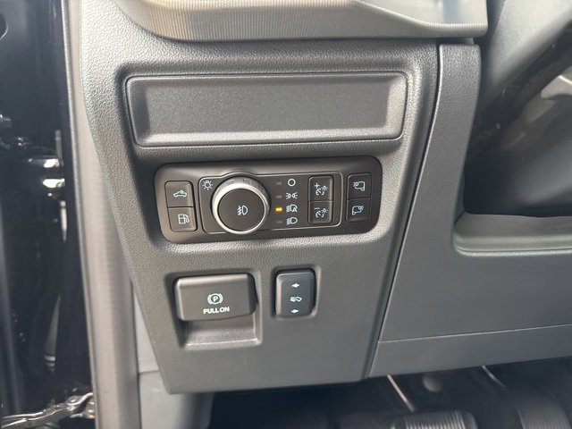 New 2025 Ford F150 Lariat w/ Equipment Group 501A Mid image 22