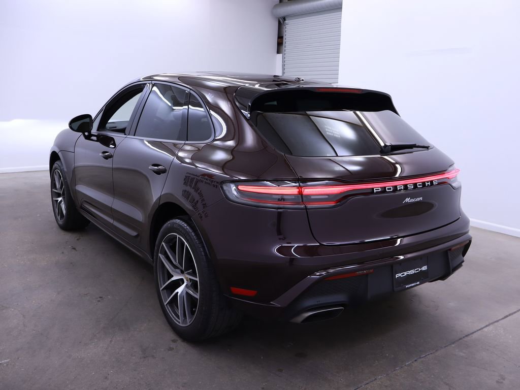 New 2024 Porsche Macan image 3