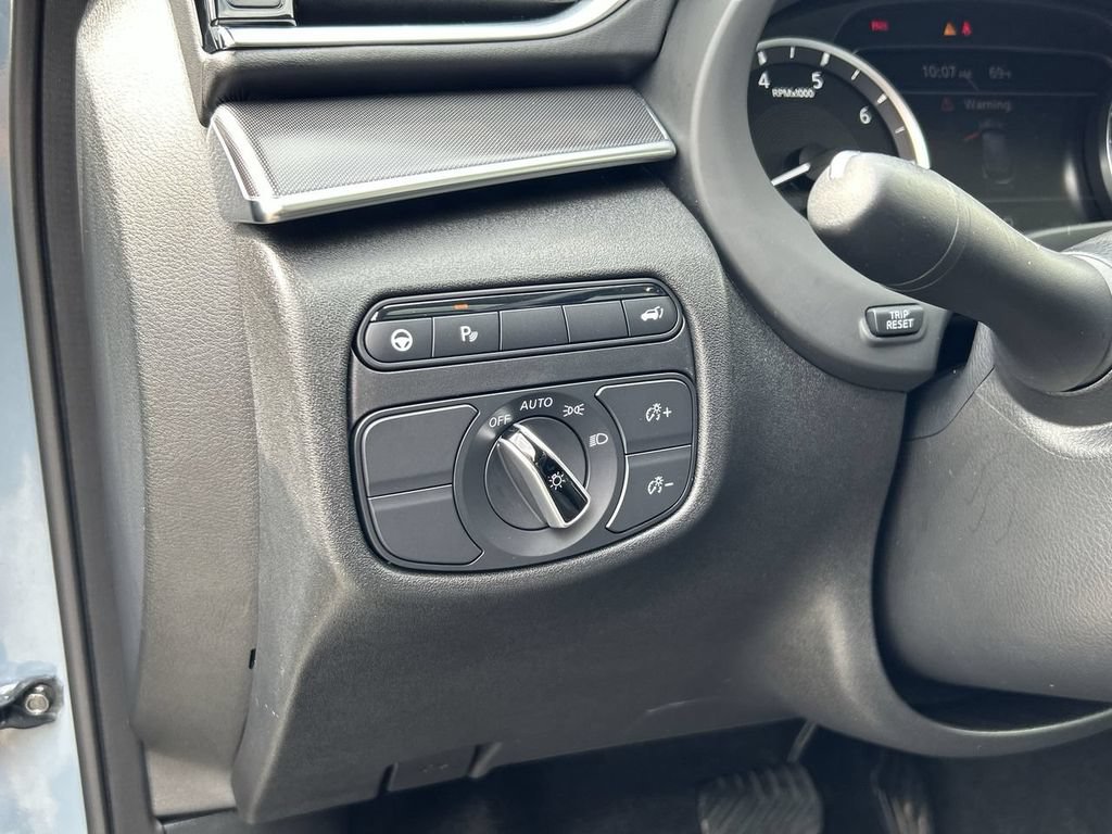 Certified 2023 INFINITI QX50 Luxe AWD/4WD image 17