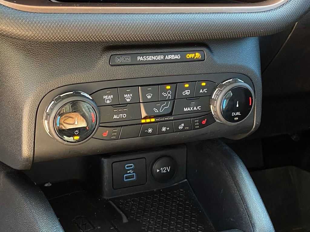 Used 2022 Ford Bronco Sport Outer Banks w/ Tech Package AWD/4WD image 18