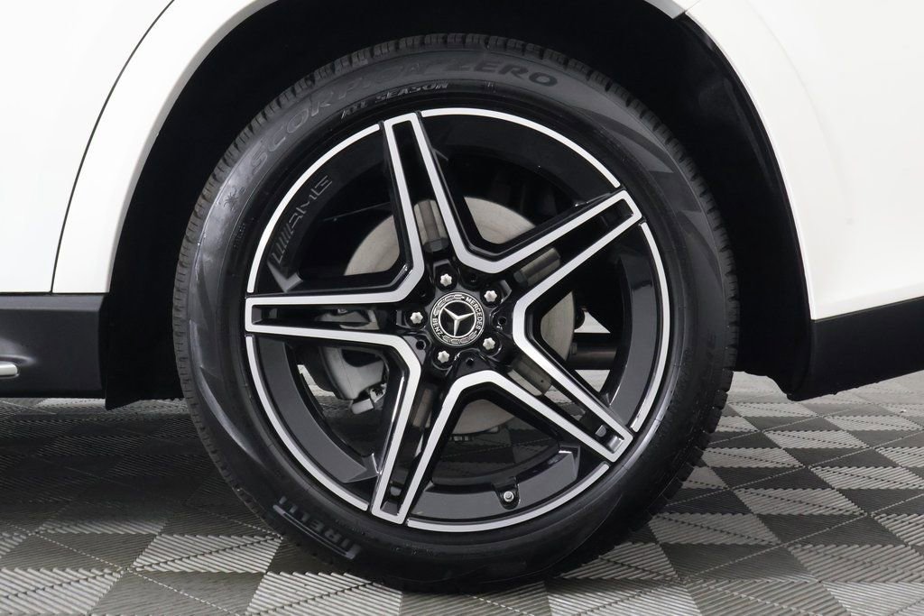 New 2026 Mercedes-Benz GLS 450 4MATIC image 11