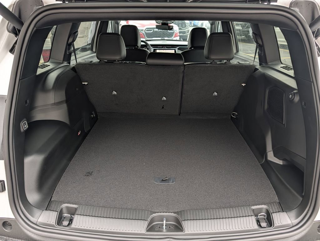 New 2026 Jeep Cherokee Limited image 7