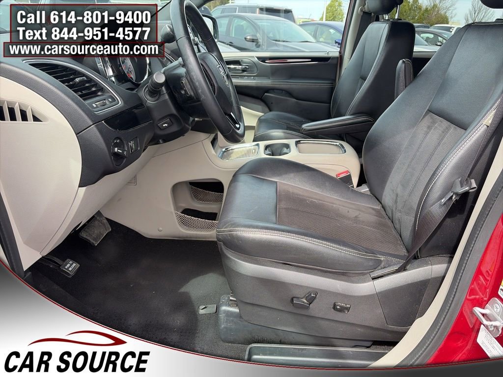 Used 2014 Dodge Grand Caravan SXT image 14