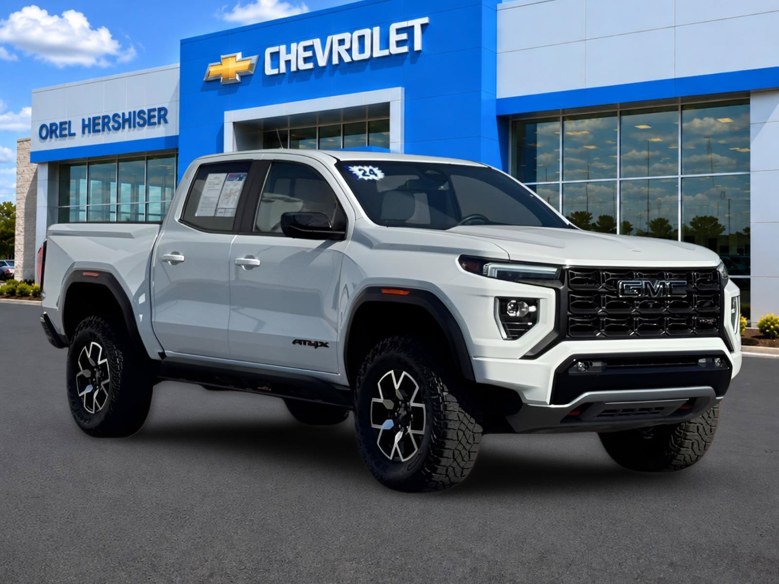 Used 2024 GMC Canyon AT4X AWD/4WD image 1