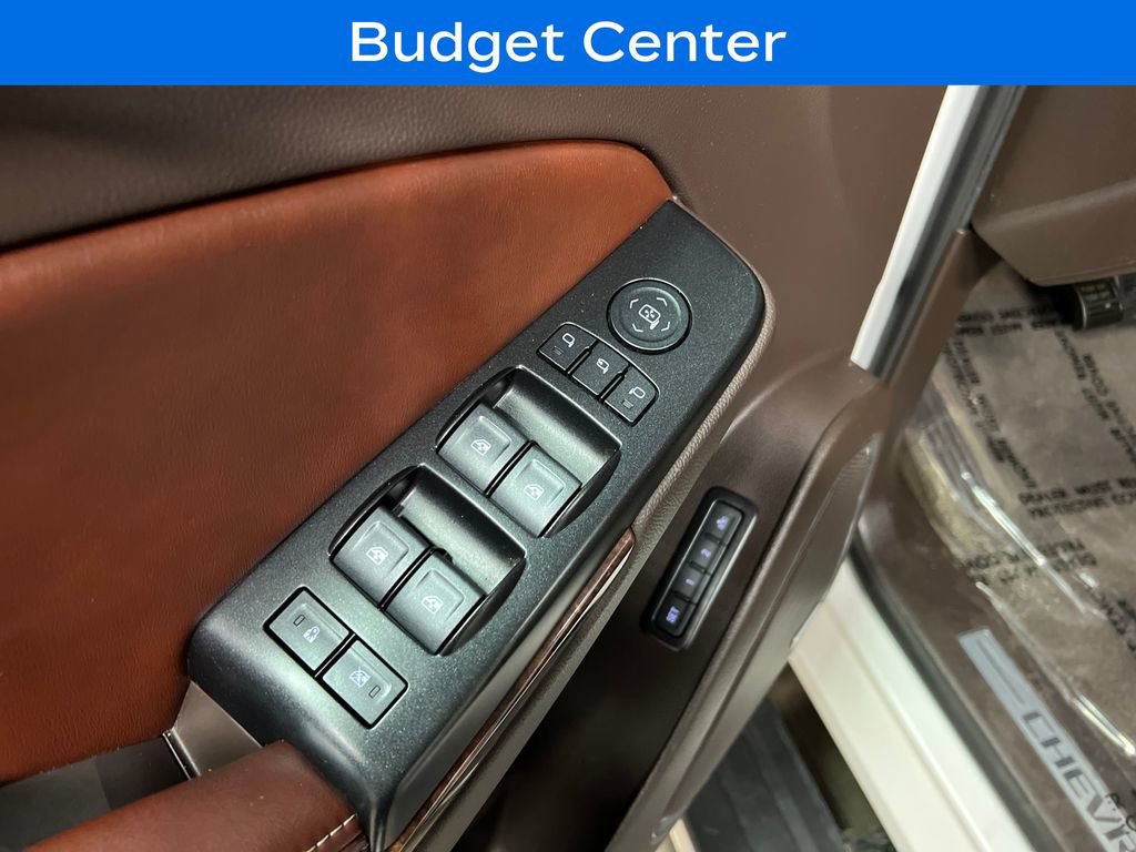 Used 2017 Chevrolet Tahoe Premier AWD/4WD image 22