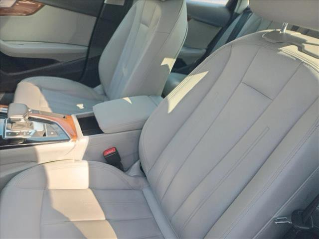 Used 2023 Audi A4 2.0T Premium w/ Convenience Package image 15