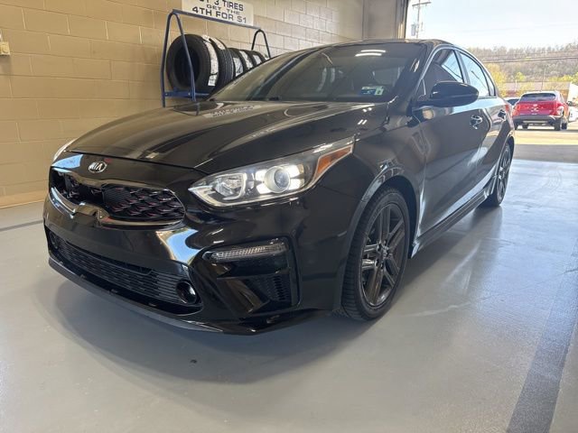 Used 2021 Kia Forte GT-Line w/ GT-Line Premium Package image 2