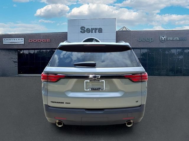 Used 2023 Chevrolet Traverse LT w/ Midnight/Sport Edition AWD/4WD image 5