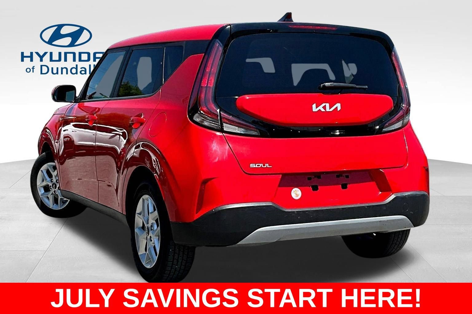 Used 2023 Kia Soul LX w/ LX Technology Package FWD image 5