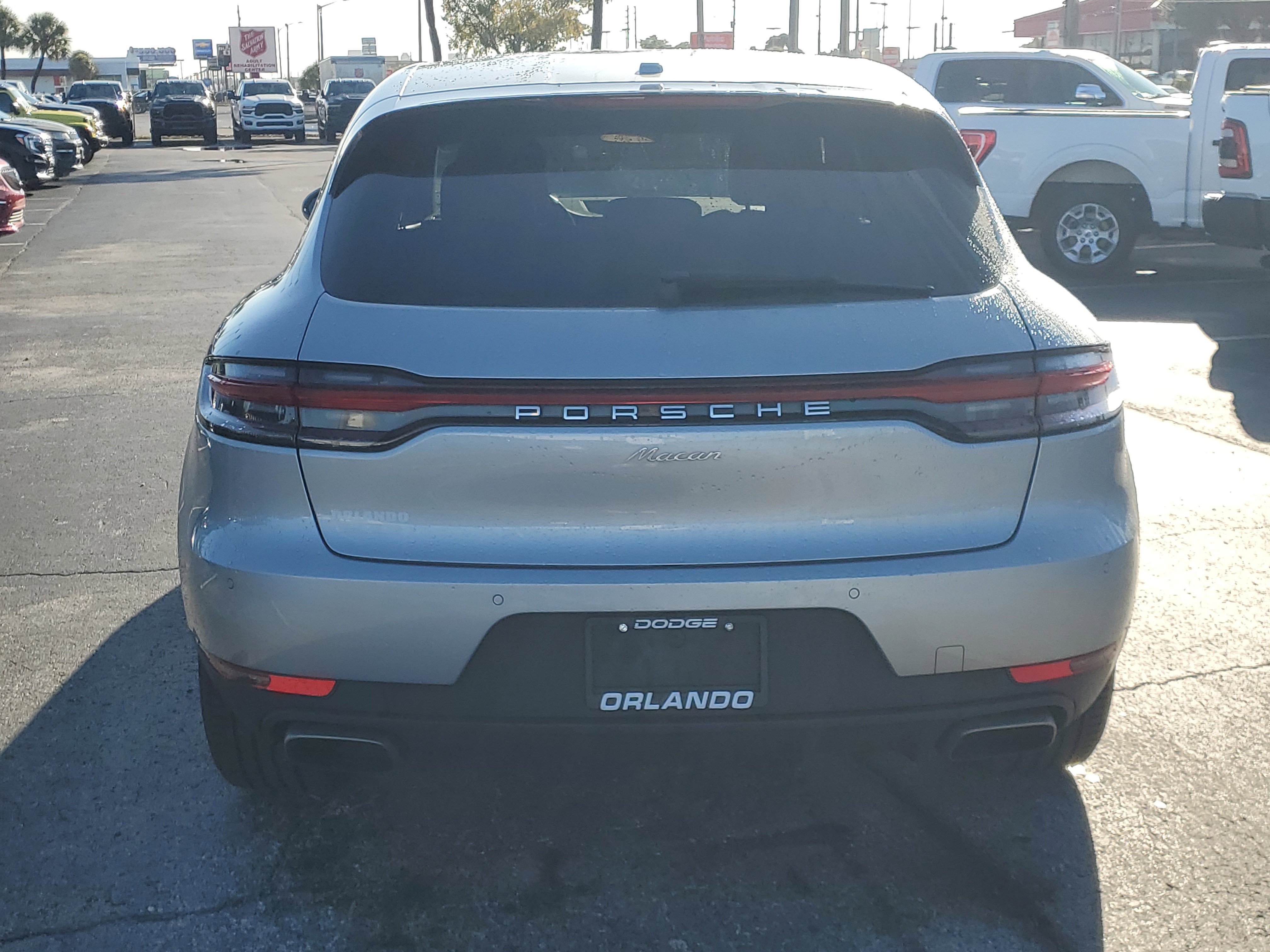 Used 2021 Porsche Macan image 6