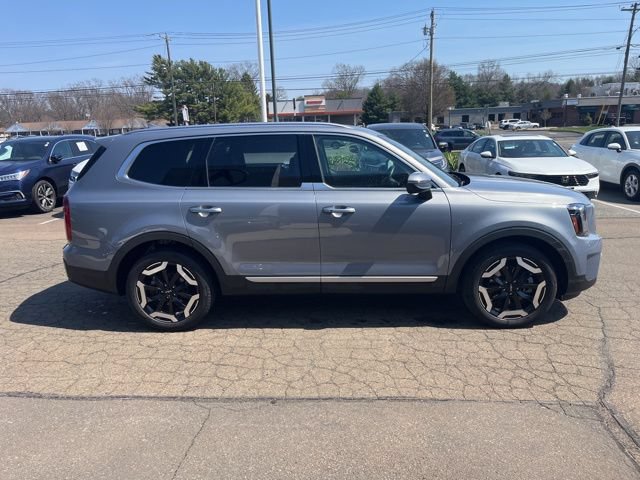Used 2025 Kia Telluride S AWD/4WD image 21