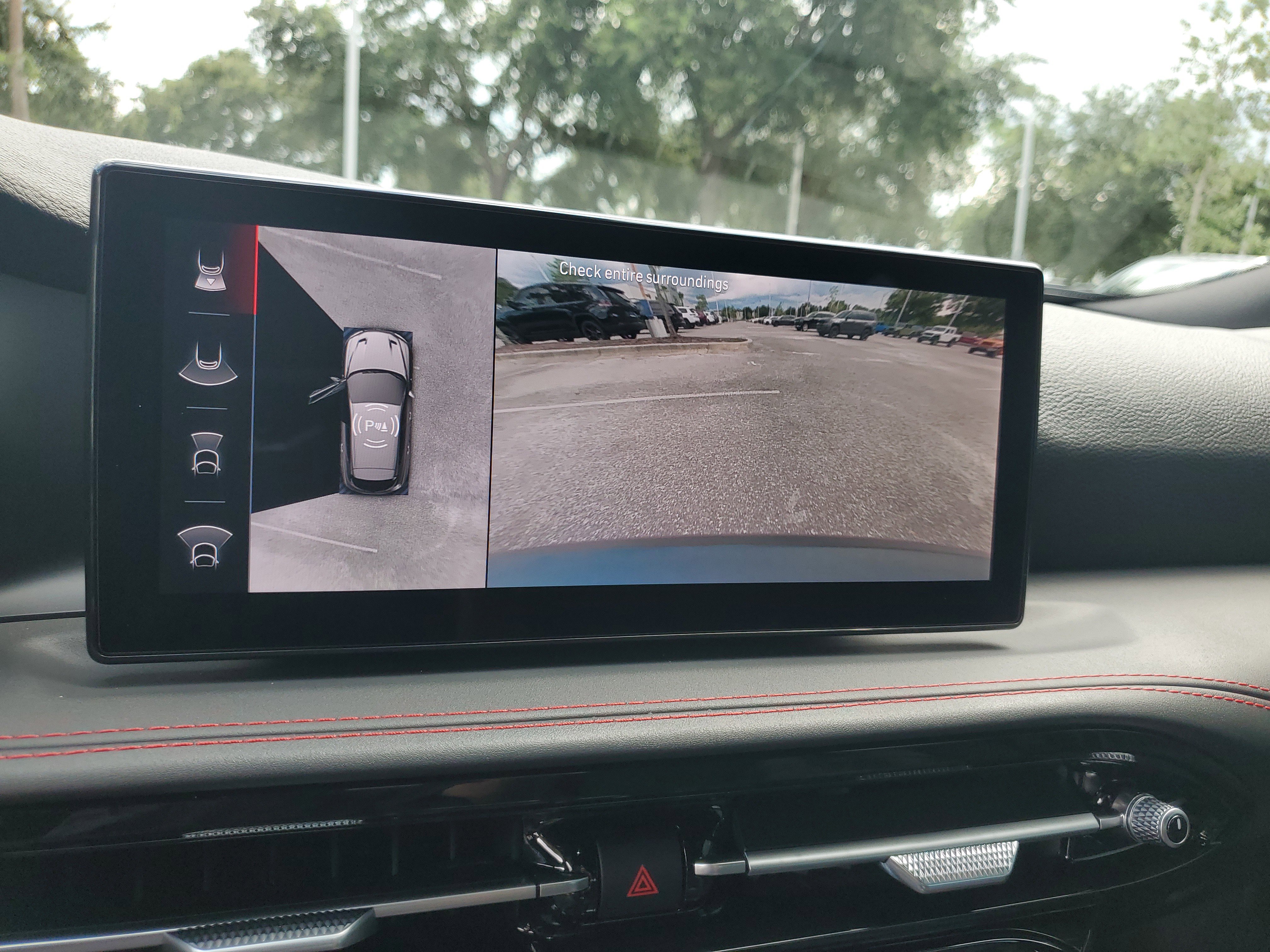 New 2025 Dodge Hornet GT w/ Tech Pack image 18