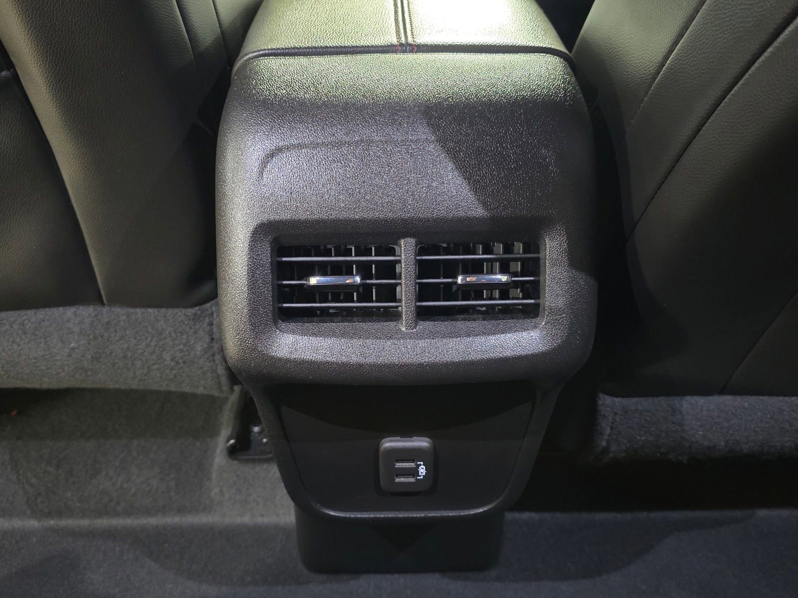 Used 2022 Chevrolet Equinox RS image 16