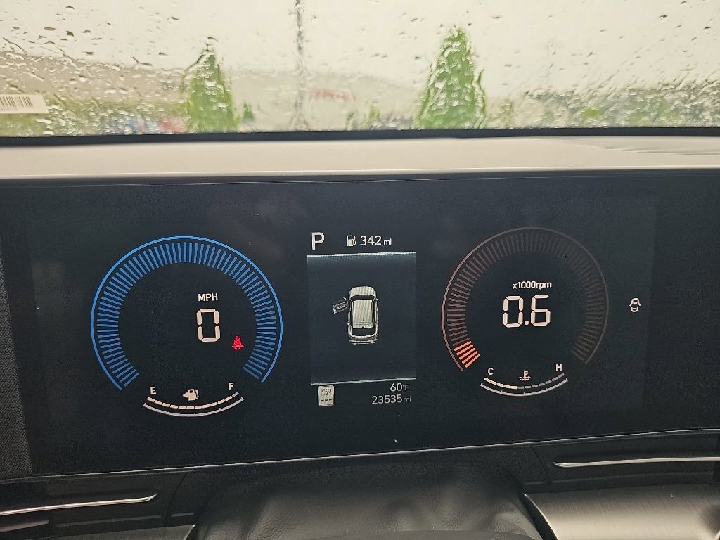 Used 2025 Hyundai Kona SEL FWD image 19
