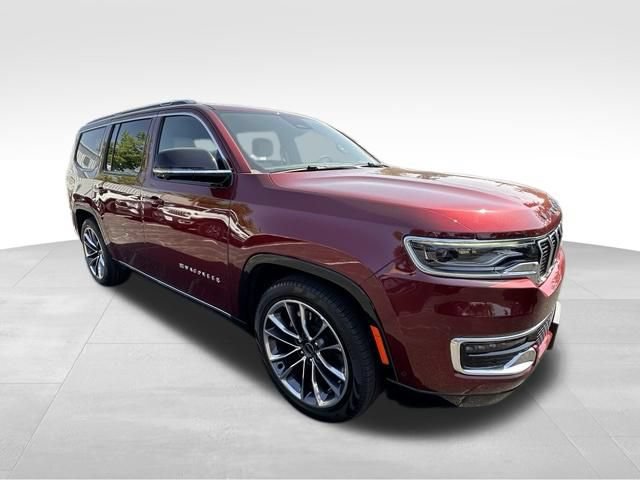 Used 2025 Jeep Wagoneer Series III w/ Premium Group I AWD/4WD image 9