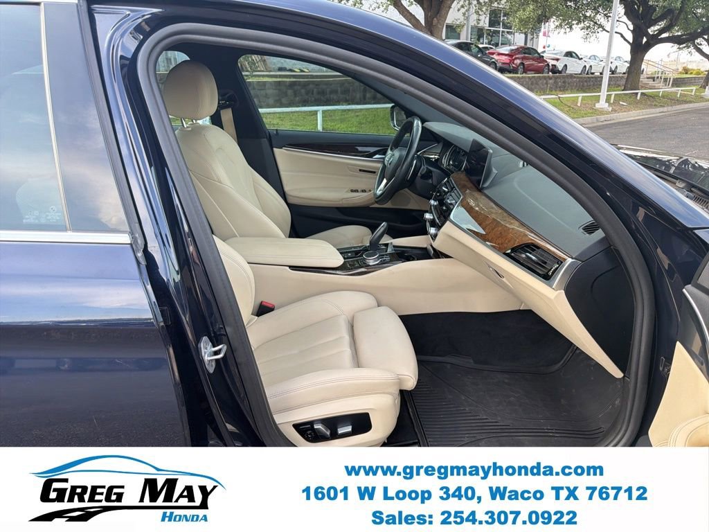 Used 2019 BMW 530e w/ Convenience Package RWD image 30