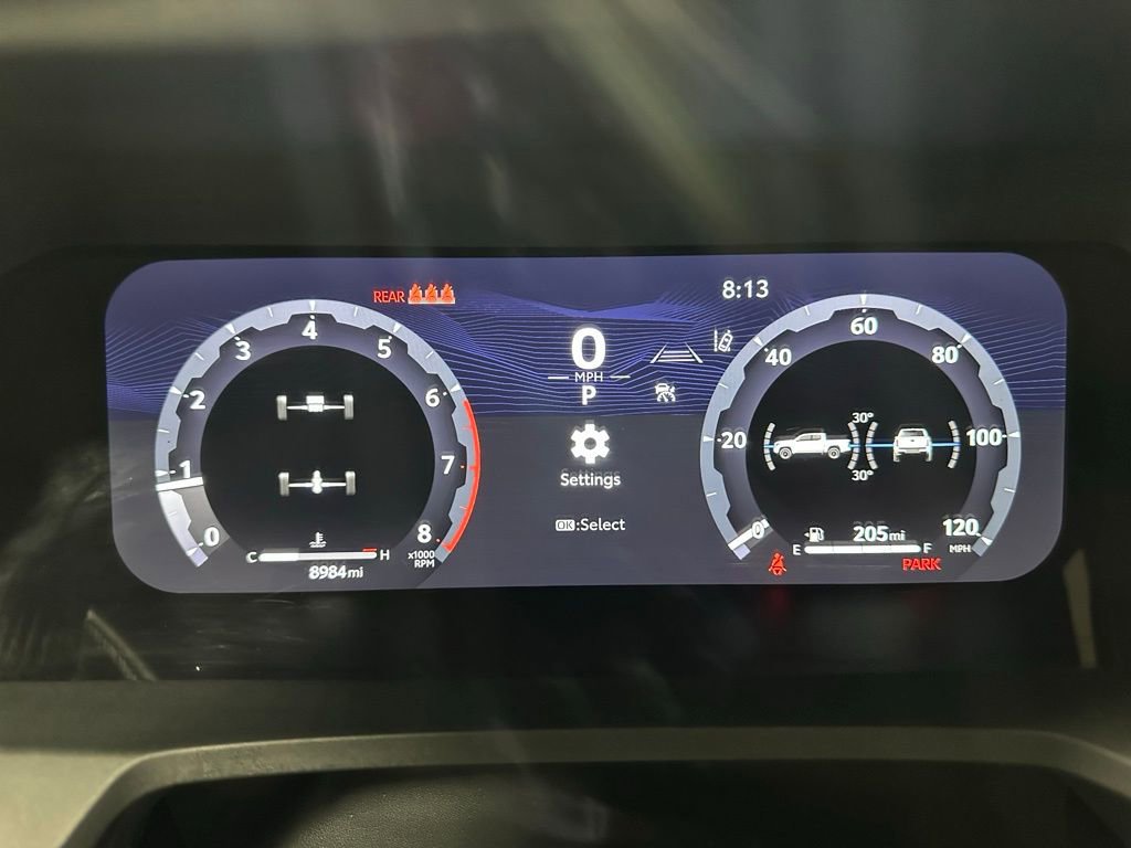 Used 2025 Toyota Tacoma TRD Sport AWD/4WD image 23