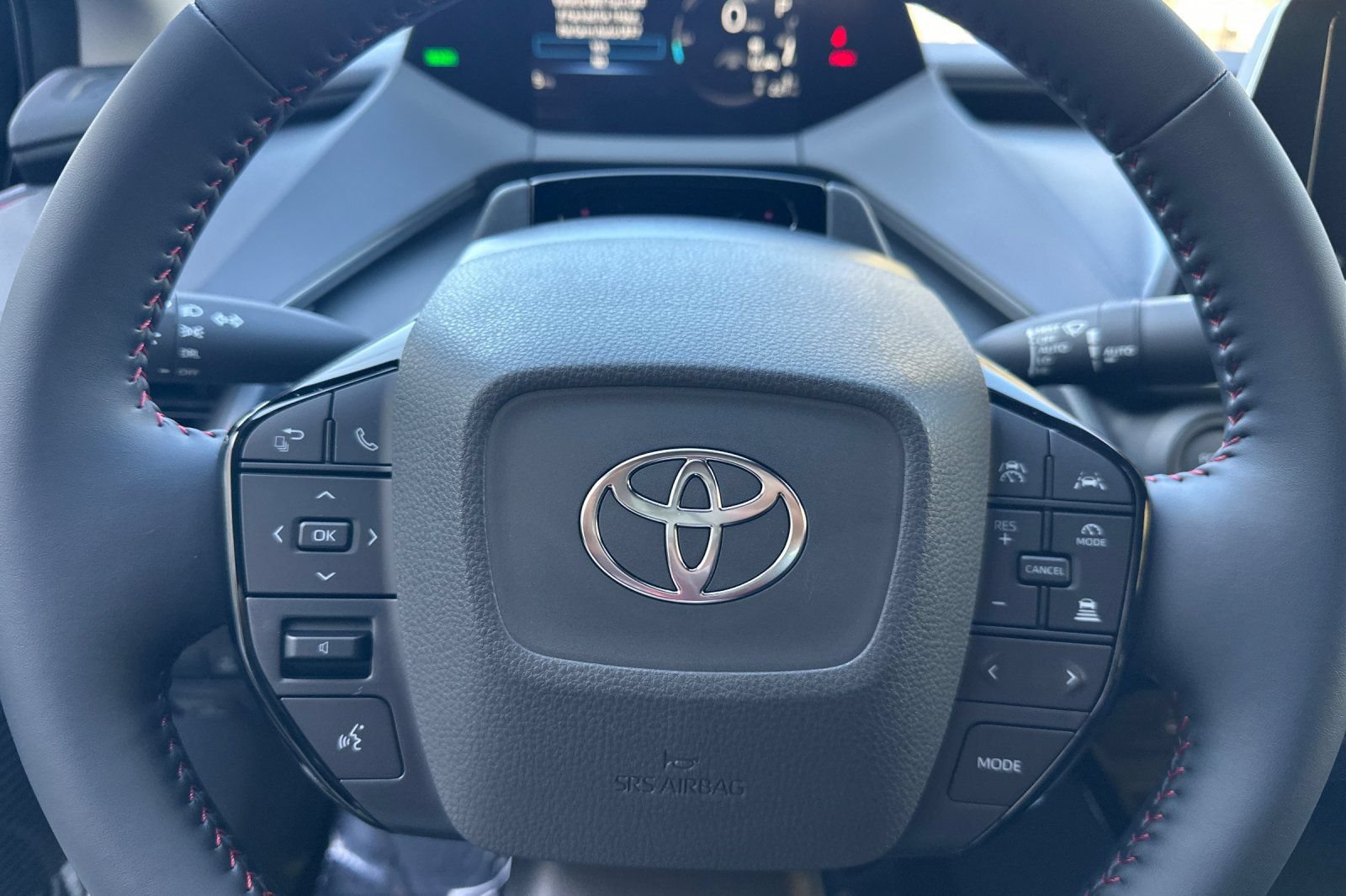 New 2026 Toyota Prius Plug-In Hybrid FWD image 25