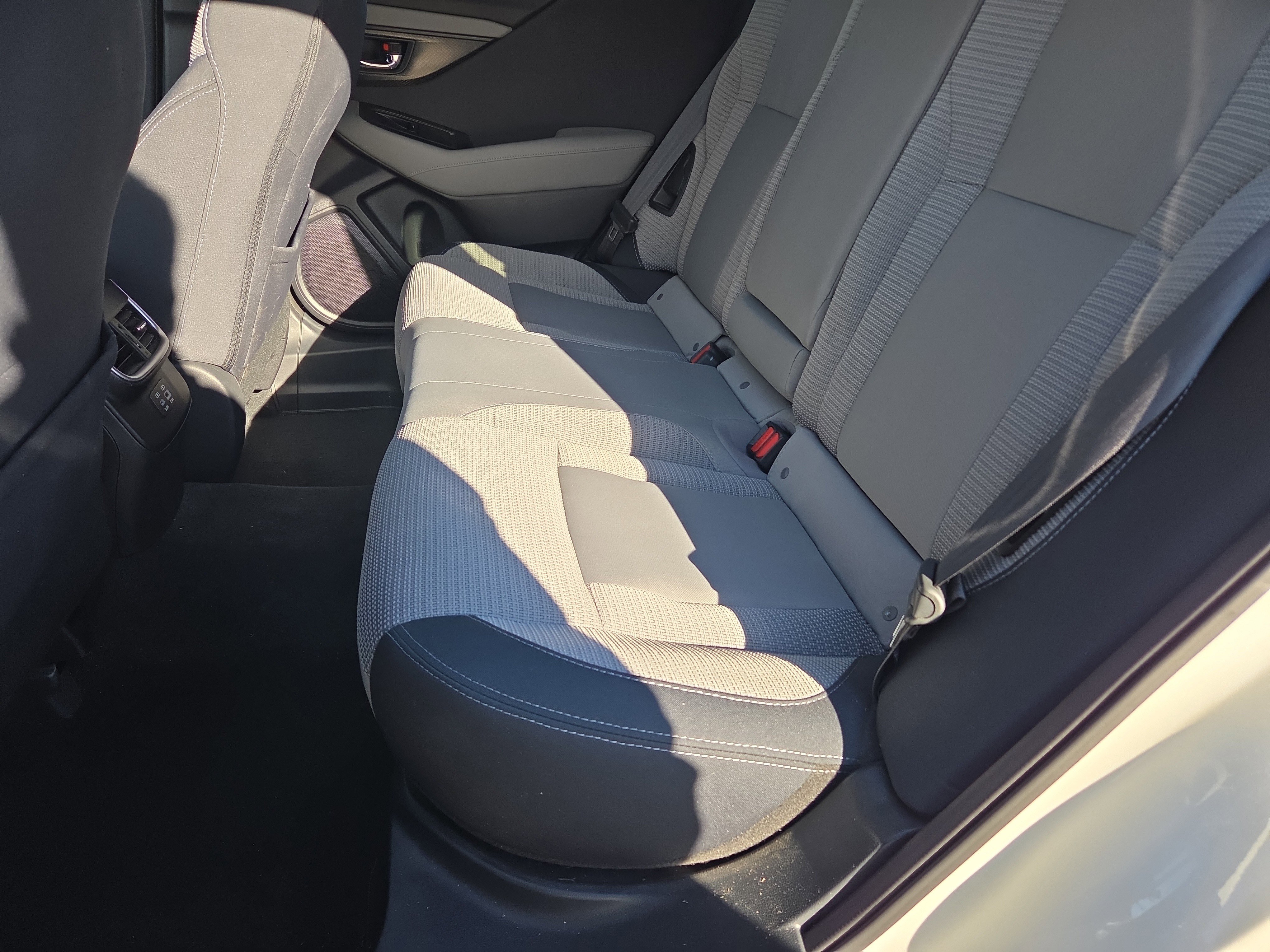 Used 2023 Subaru Outback Premium image 13