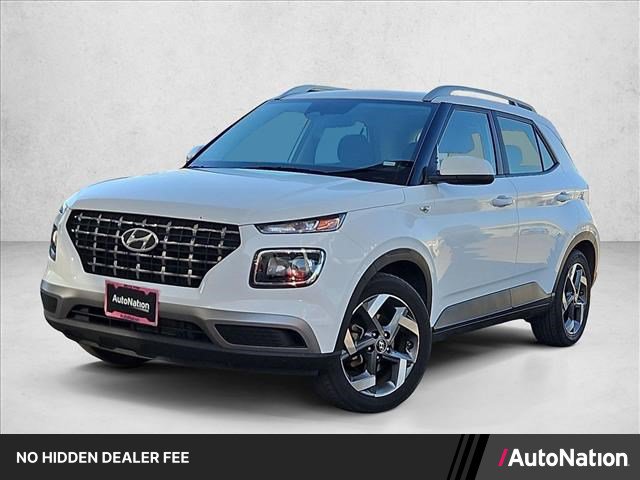 Certified 2025 Hyundai Venue SEL FWD image 1