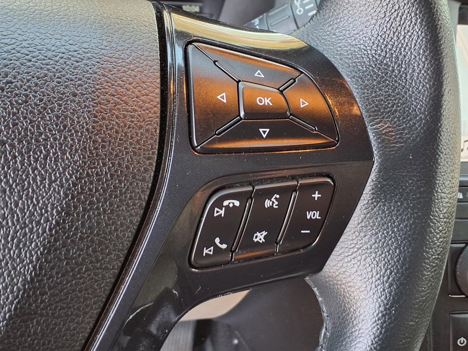 Certified 2019 Ford Explorer XLT w/ Equipment Group 202A AWD/4WD image 25