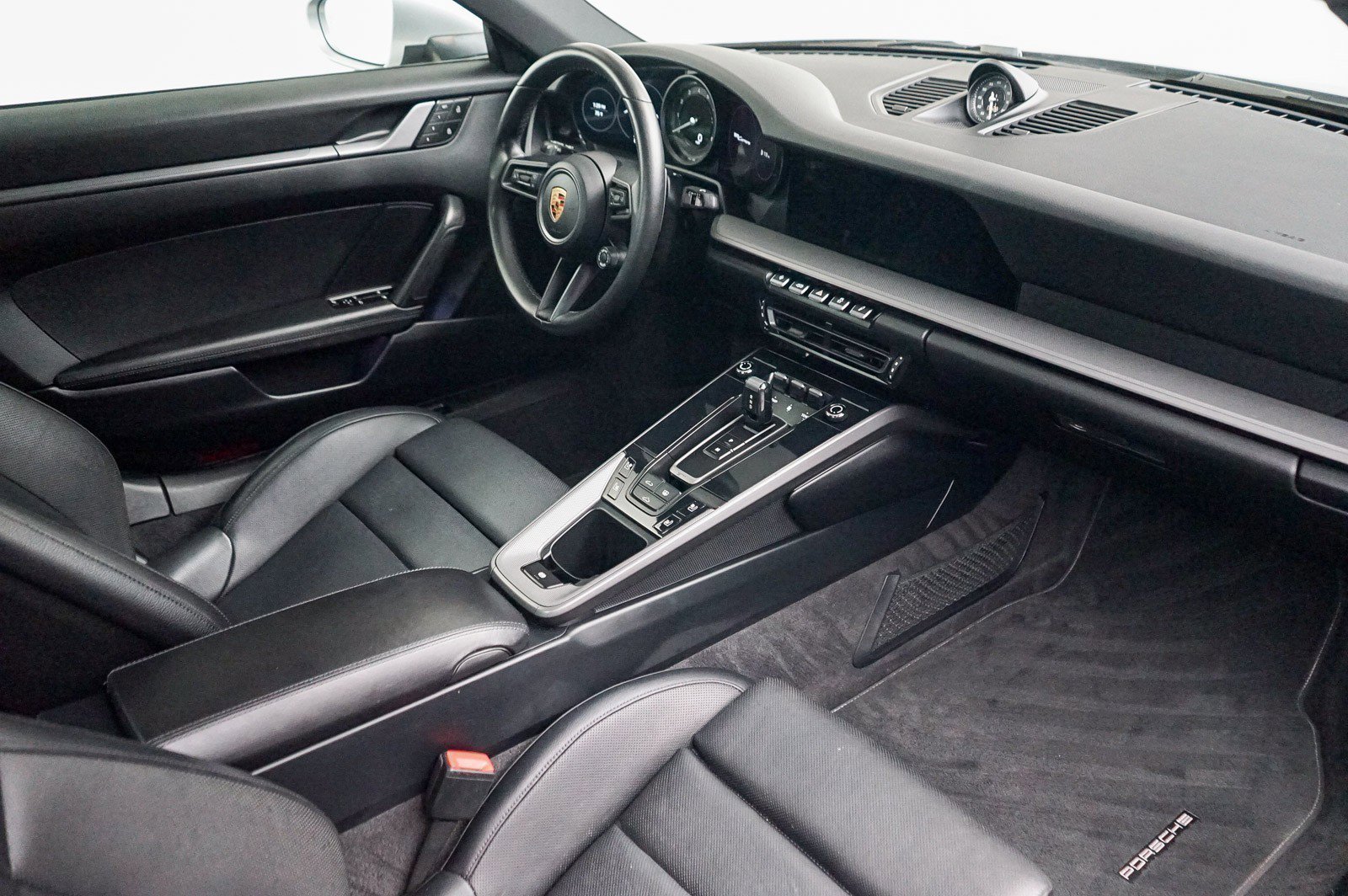 Used 2022 Porsche 911 Carrera image 11