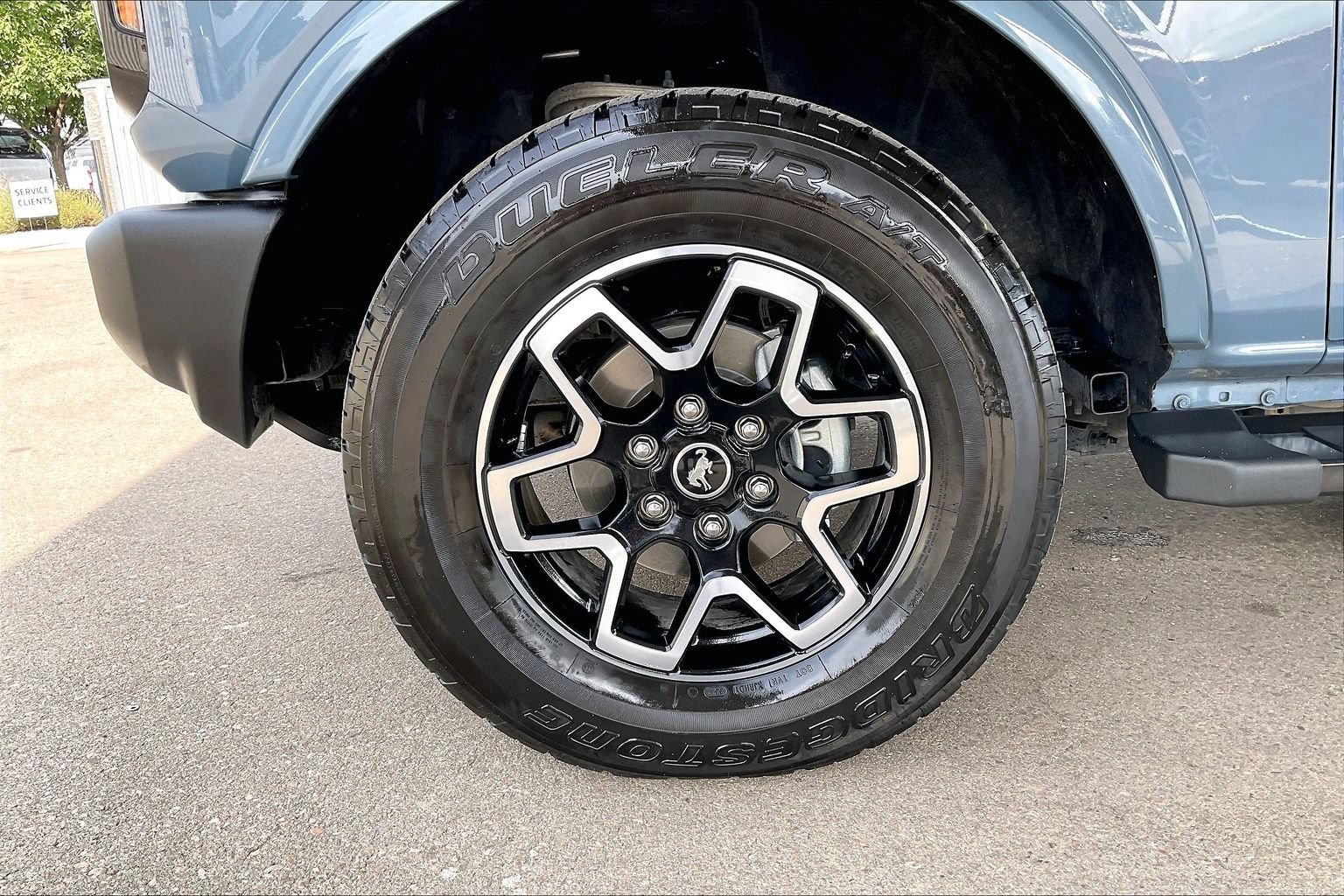 Used 2023 Ford Bronco Outer Banks AWD/4WD image 25