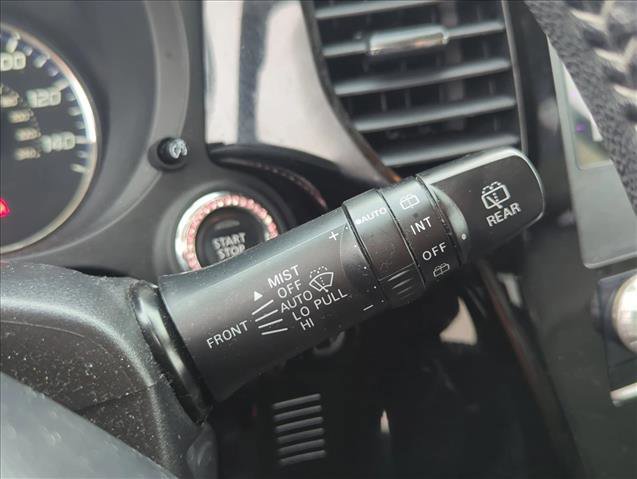 Used 2020 Mitsubishi Outlander SE FWD image 15