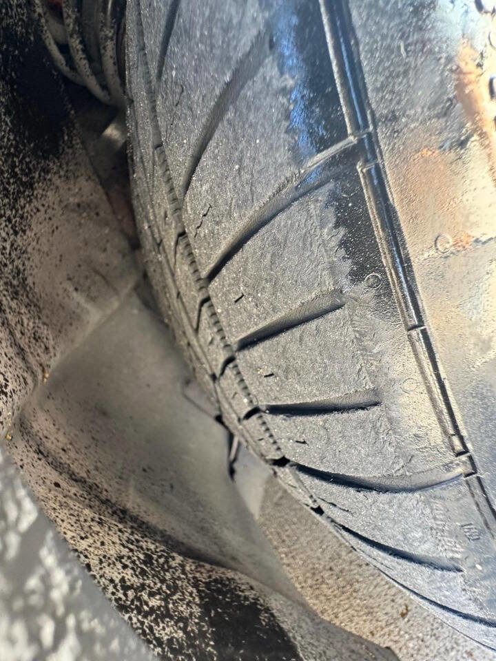 Used 2012 BMW 135i Convertible image 25