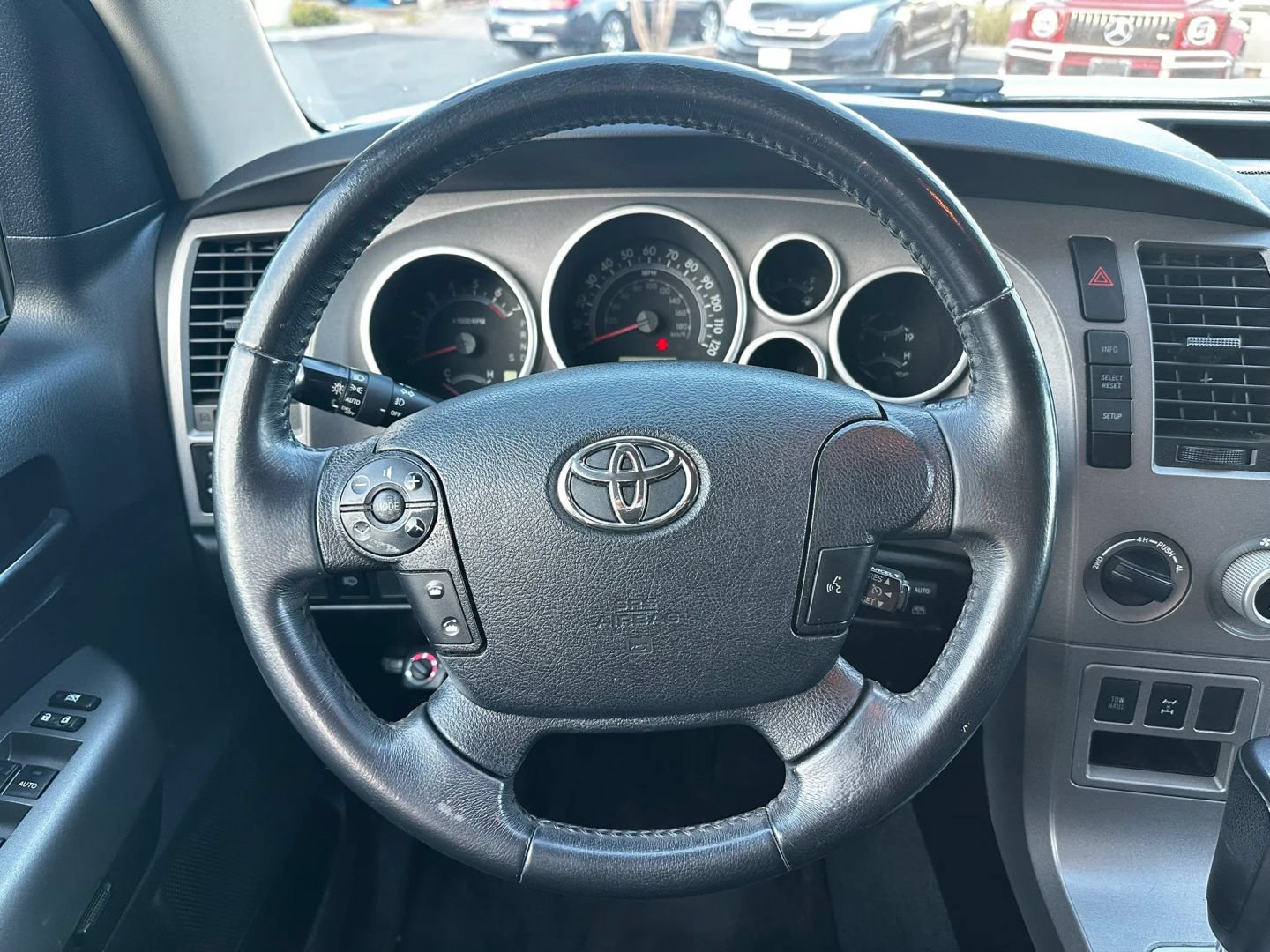Used 2013 Toyota Sequoia SR5 w/ Sport Appearance Pkg AWD/4WD image 24