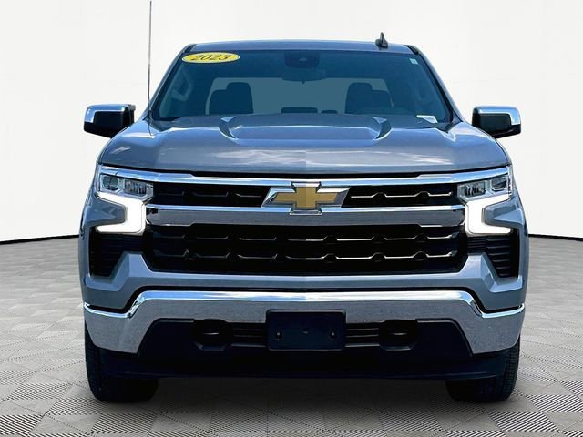 Used 2023 Chevrolet Silverado 1500 LT AWD/4WD image 2