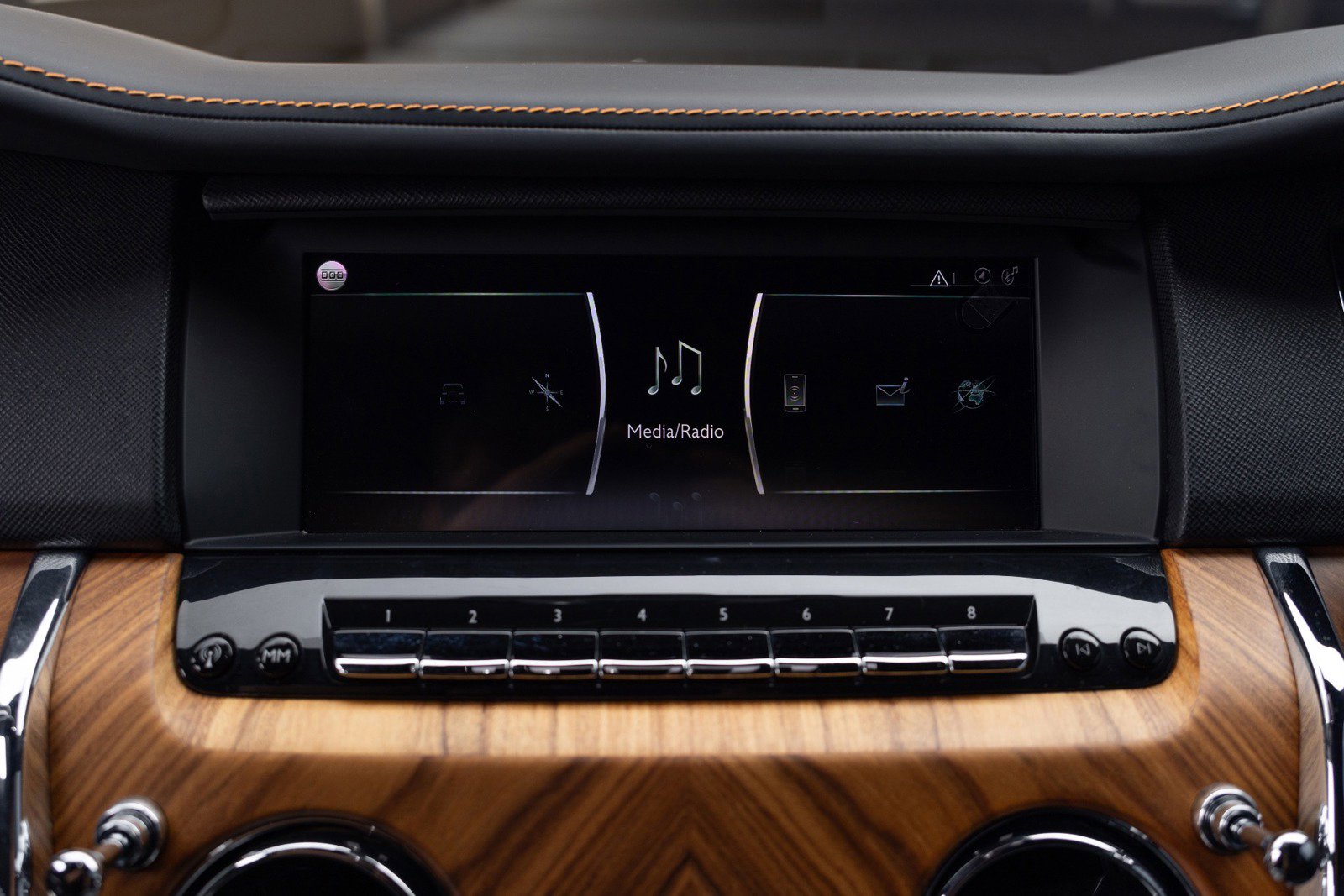 Used 2021 Rolls-Royce Cullinan image 33