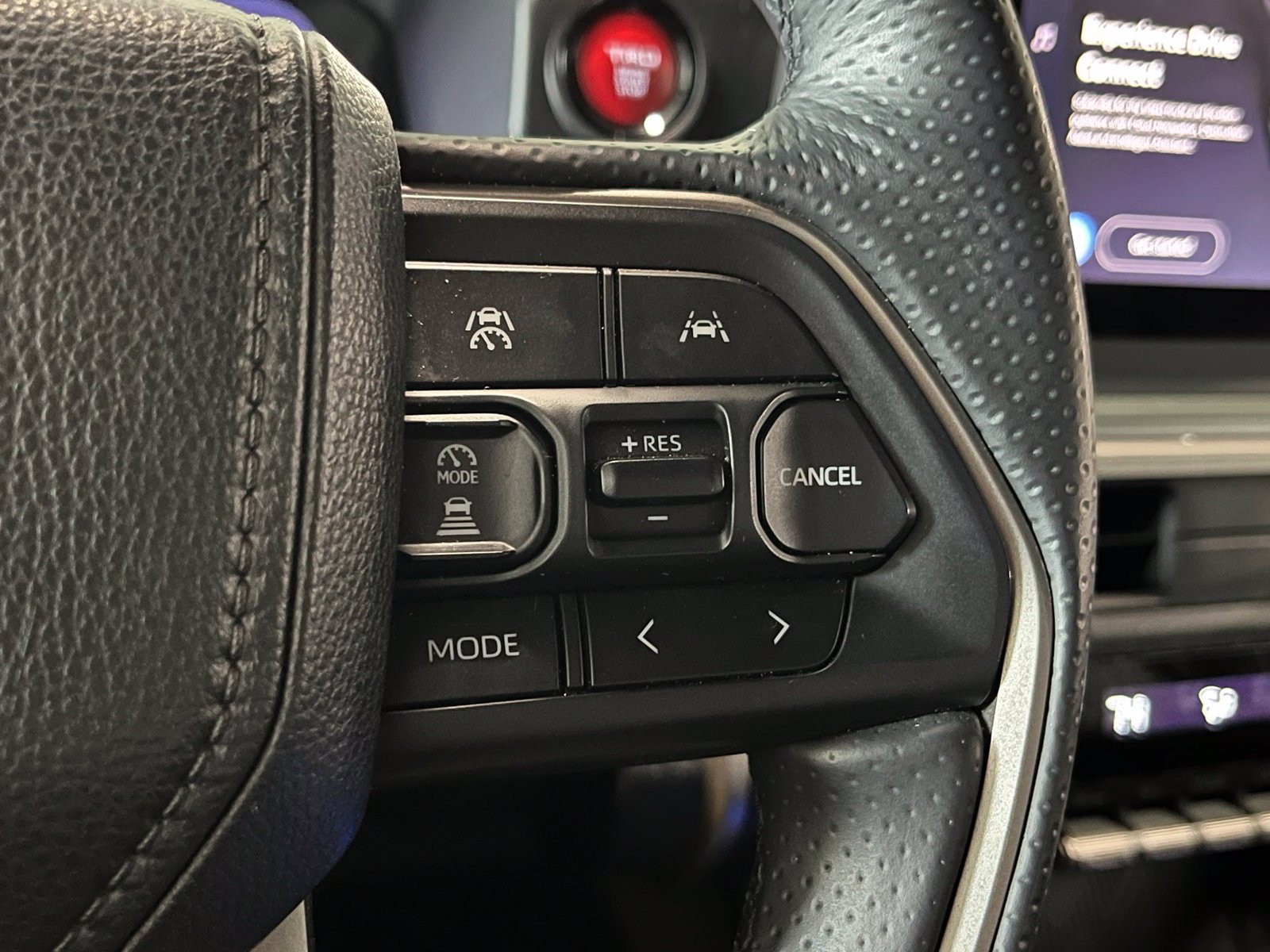 Used 2025 Toyota 4Runner TRD Off-Road AWD/4WD image 30