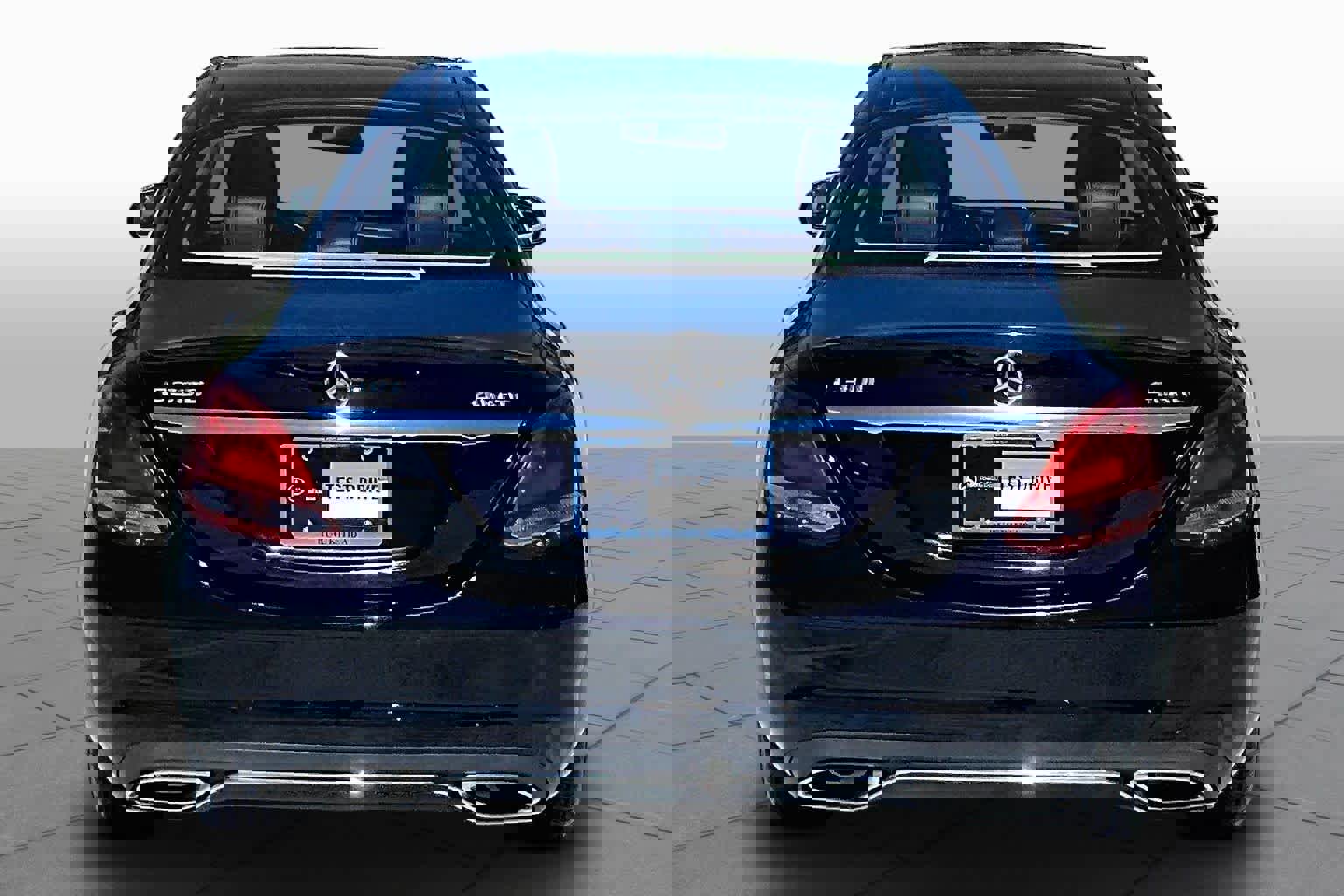 Used 2016 Mercedes-Benz C 300 4MATIC Sedan w/ Premium 1 Package image 5