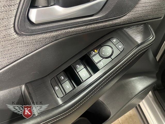 Used 2022 Nissan Rogue SV image 20