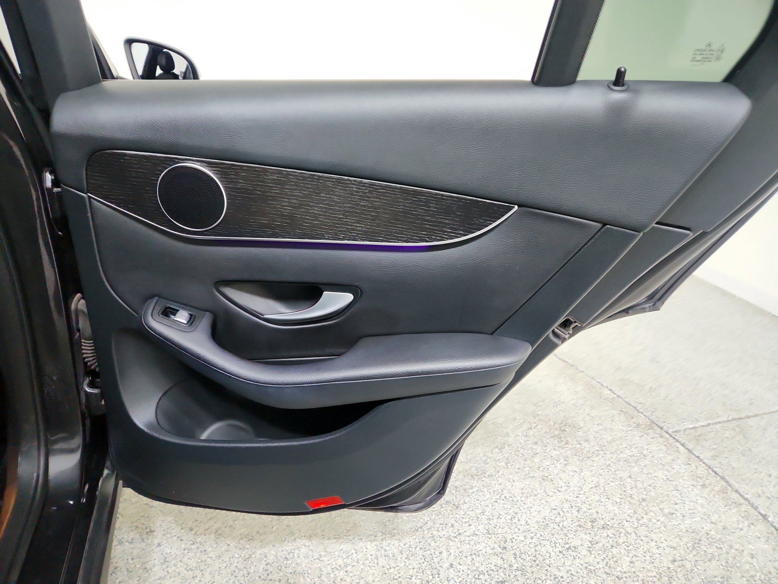 Certified 2022 Mercedes-Benz GLC 300 4MATIC image 36