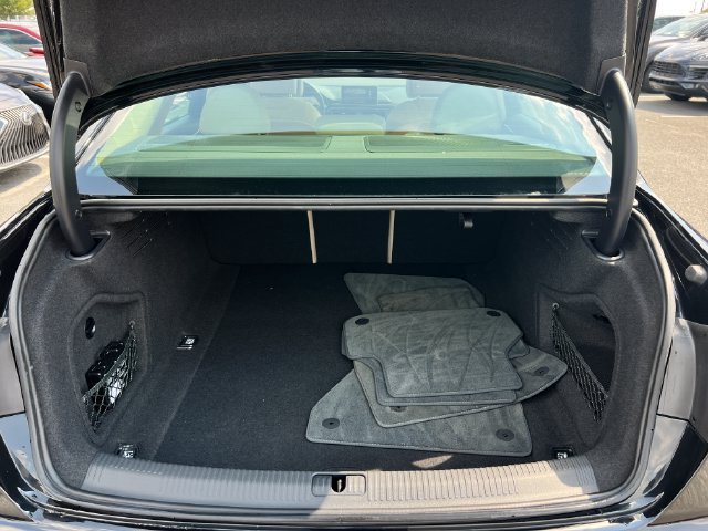 Used 2018 Audi A4 2.0T Prestige AWD/4WD image 28