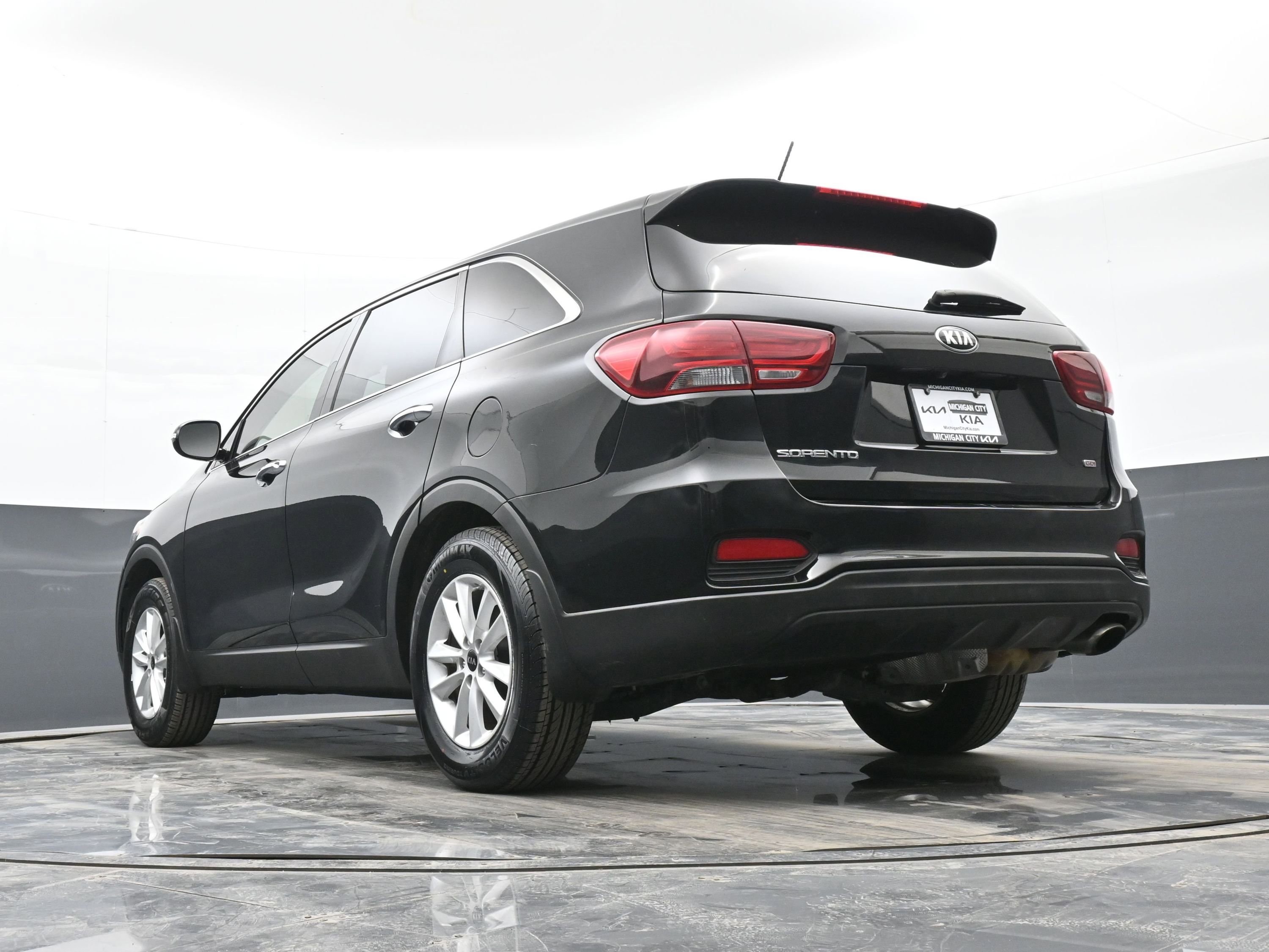 Used 2020 Kia Sorento LX image 42