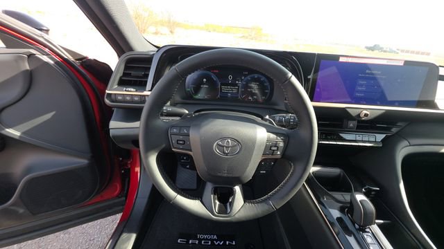 New 2026 Toyota Crown Signia image 24