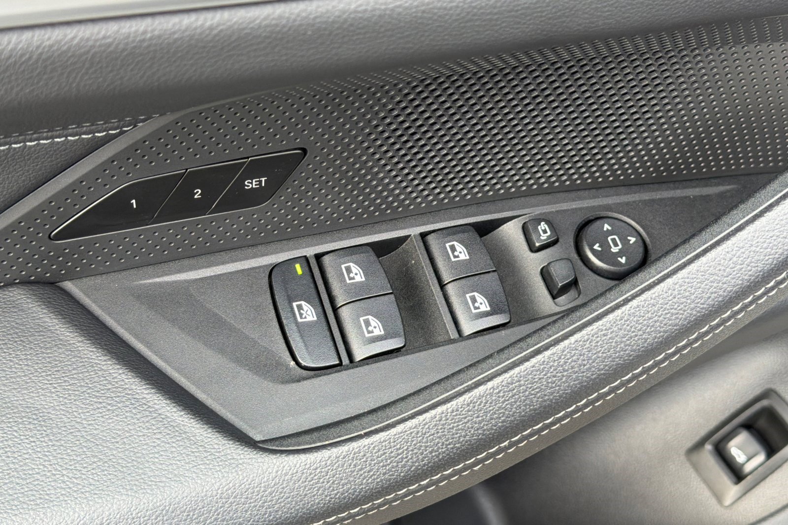 Certified 2023 BMW i4 eDrive35 w/ Parking Assistance Package image 13